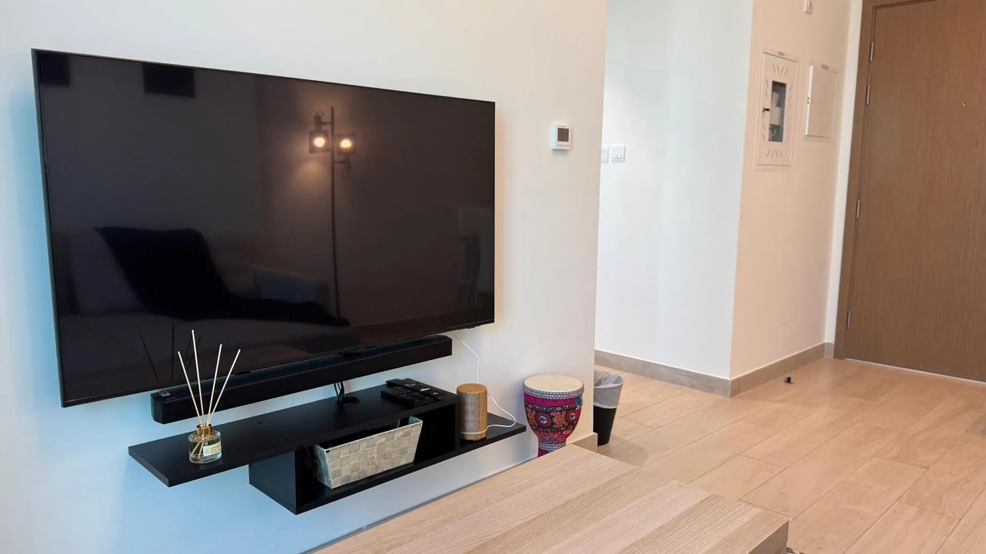 Ashri Luxurious Apartment With Breathtaking Views In Azizi Creek Views, Fawad Dubai 0*,  Birleşik Arap Emirlikleri